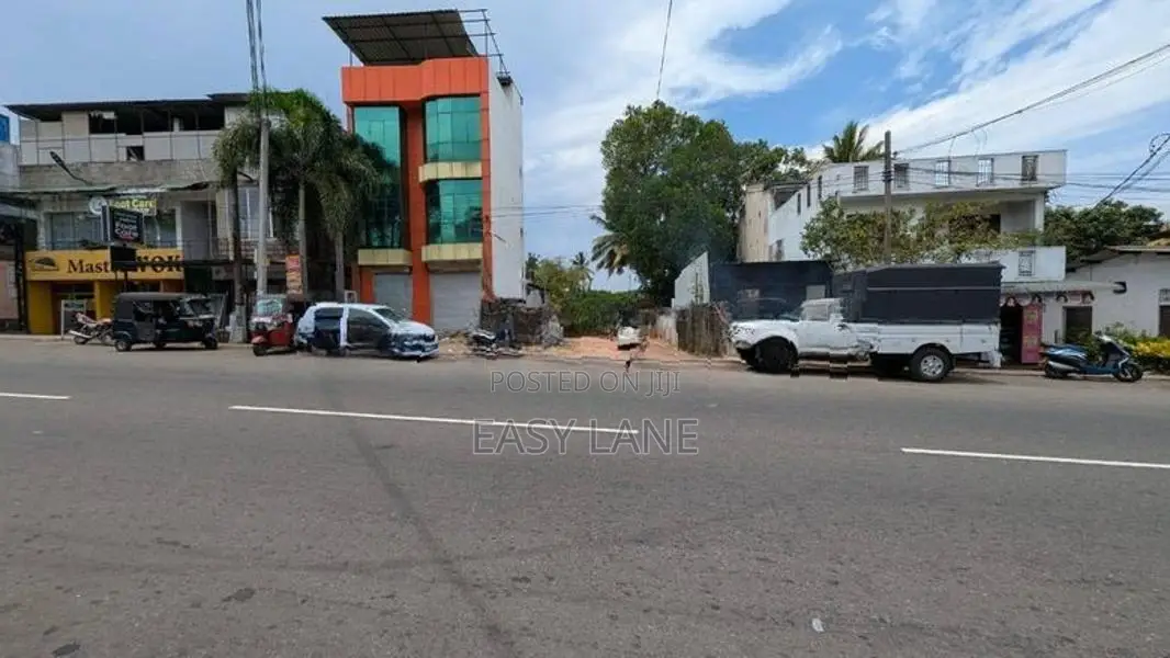 Land for Sale in Piliyandala