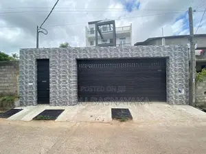 09 Bed Rooms 04 Story Aparment for Rent Pipe Road Koswatta