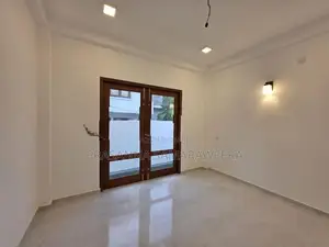 අති සුඛෝපභෝගී අලංකාර නිවස විකිණීමට piliyandala