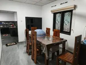නිට්ටඹුව මල්වත්තෙන් අංගසම්පූර්ණ නවීන නිවසක් විකිණීමට