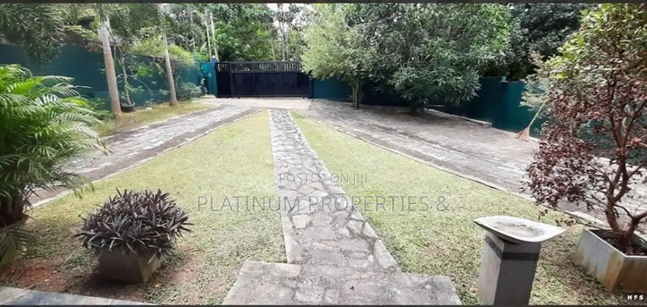 22 Perch Luxury House for Sale in Malabe Kahanthota Road