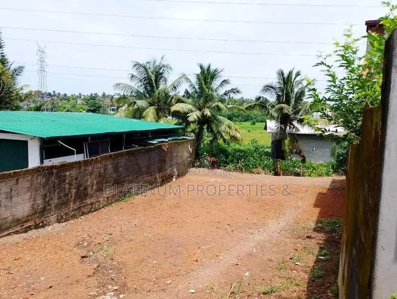 12.5P Land Facing Paddy Field For Sale In Pannipitiya Araliya Uyana