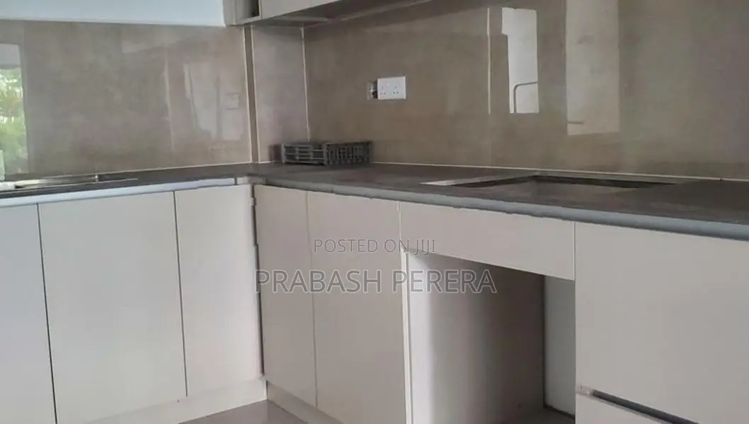 Apartment for Sale in Kahathuduwa Canterbury Golf