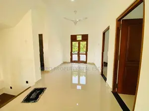 HAS206 - 2 Storey Modern Luxury House for Sale in Piliyandala