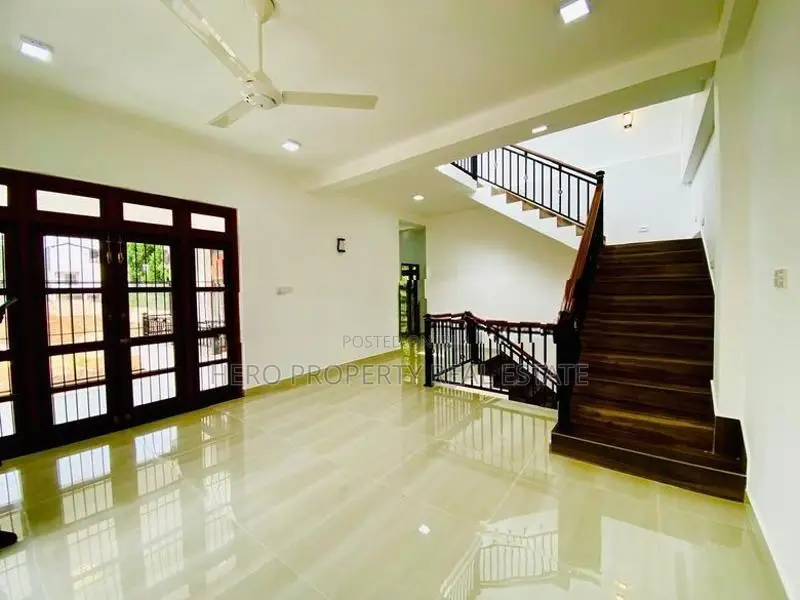 Modern Luxury Quality Valuable House for Sale in Boralesgamuwa
