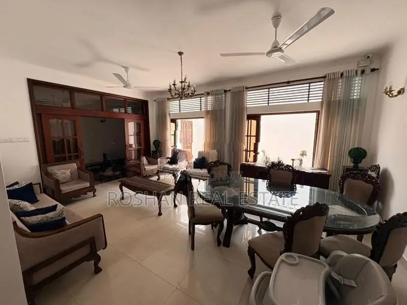 2 STORY HOUSE FOR SALE DEHIWALA UM2313