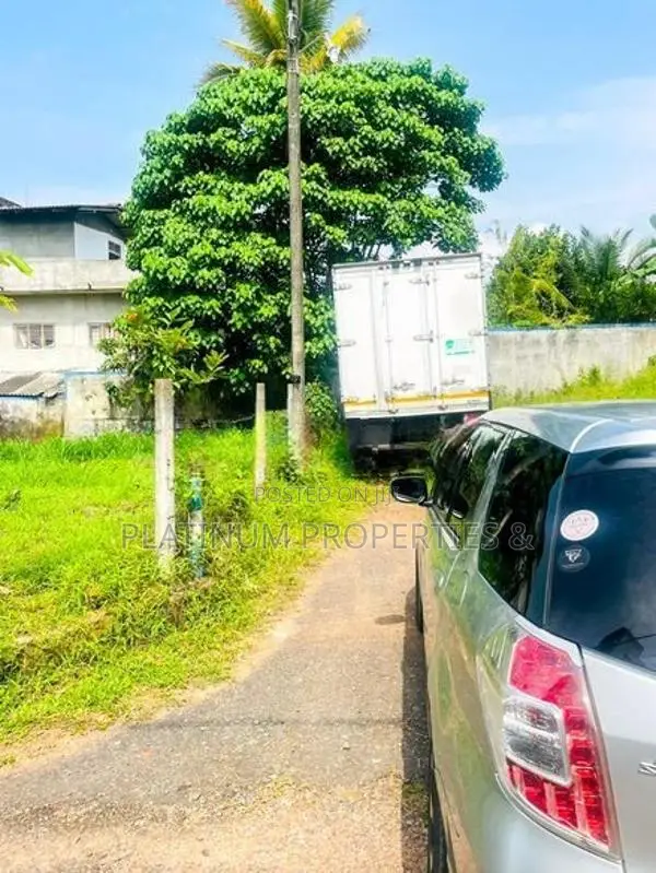 14P Lands for Sale in Homagama Town