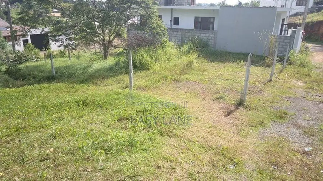 කහතුඩුව Highway පිවිසුමට ආසන්නයෙන් වටිනා ඉඩමක් විකිණීමට