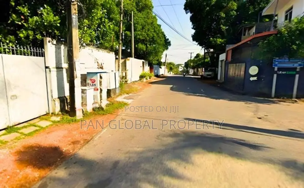 Land for Sale in Nawala