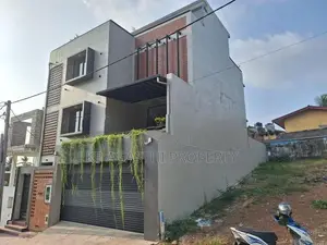 modern luxury house for sale in moratuwa