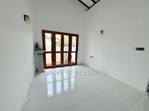 Brand New Beautiful House For Sale Athurugiriya