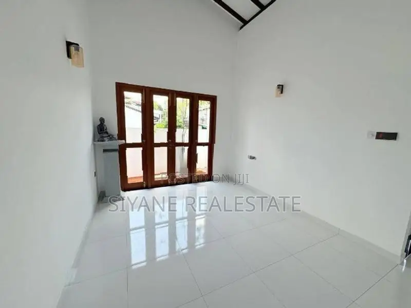 Brand New Beautiful House For Sale Athurugiriya