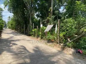 8.5P Superb Land - Walking Distance to Main Rd & Athurugiriya Town