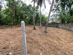 8.5P Superb Land - Walking Distance to Main Rd & Athurugiriya Town