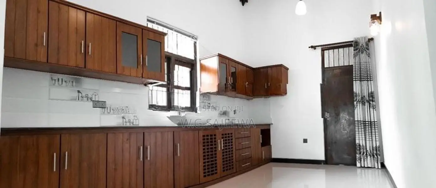 Brand New Luxury house sale in negombo