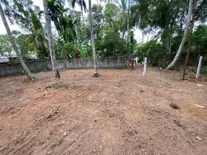 8.5P Superb Land - Walking Distance to Main Rd & Athurugiriya Town