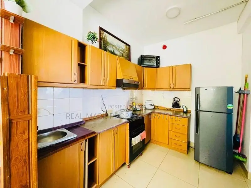 Stylish Three-Bedroom Apartment in Prime Galle Road Location