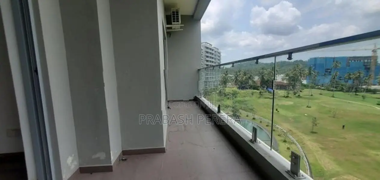 2 Bed 3 Bathrooms Apartment for Sale in Kahathuduwa Canterbury Golf