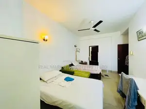 Stylish Three-Bedroom Apartment in Prime Galle Road Location