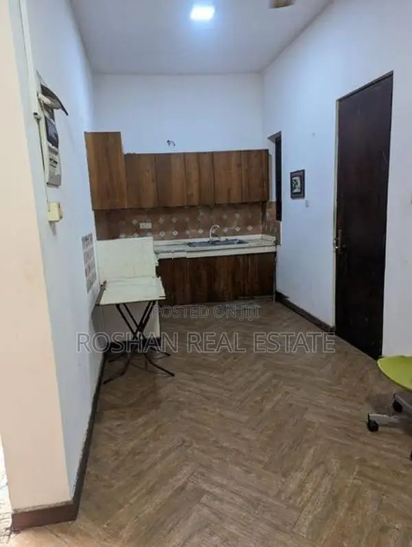 SEMI FURNISHED HOUSE FOR RENT DEHIWALA RO2324