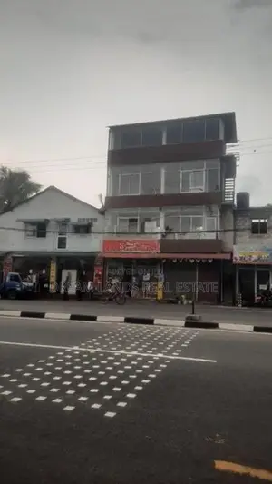 ☆ Kahatuduwa 3 Story Commercial Building for Rent ( R - 658 )