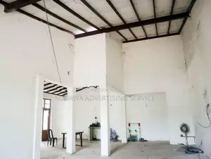 Polgasovita Half-Completed House for Sale