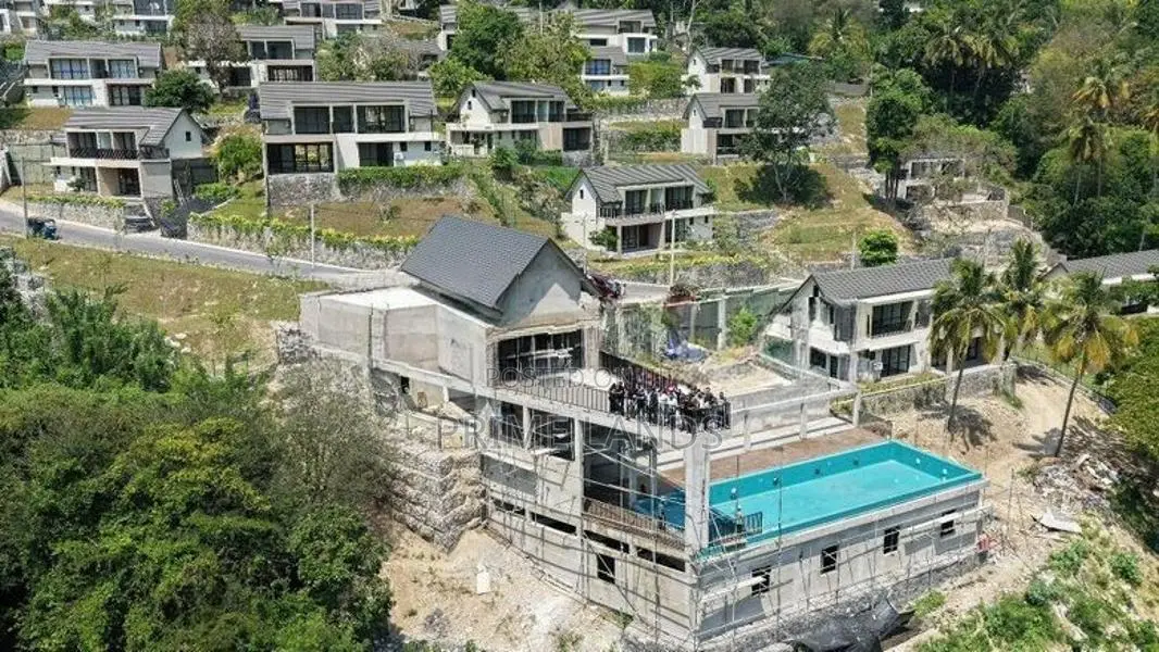 Kandy Victoria Reservoirs luxury Holiday villas