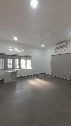 Office Place for Rent in Jawattha Road Colombo.07