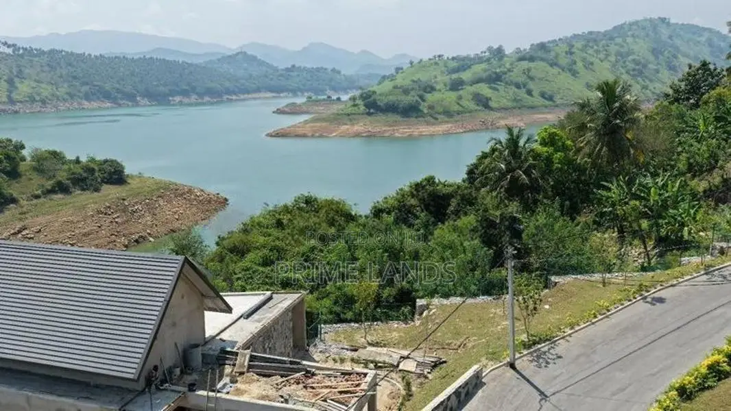 Kandy Victoria Reservoirs luxury Holiday villas