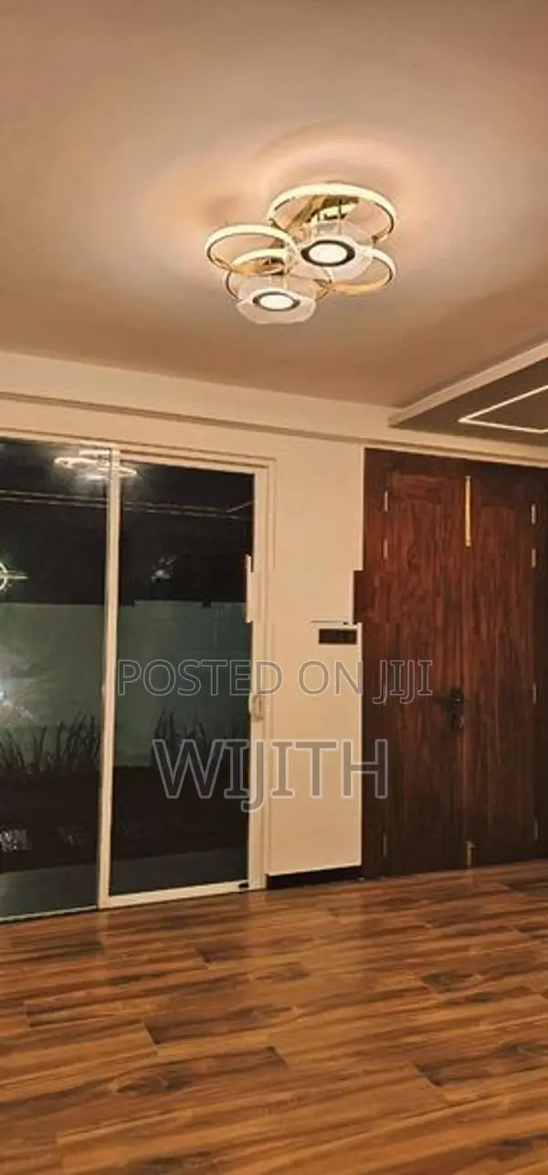 Brand New Super Luxury House with Pool for Sale in Piliyandala Town