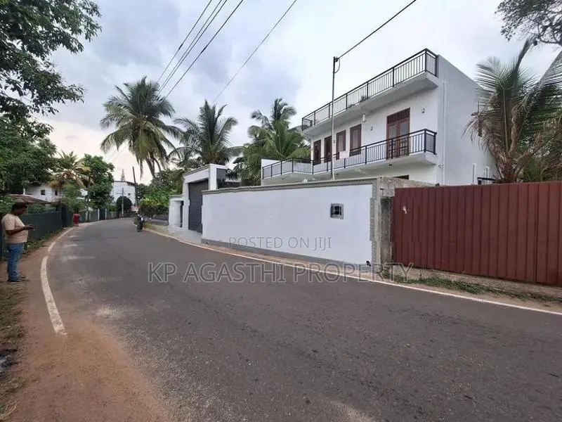 3st brand new luxury house for sale maharagama