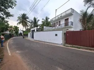 Luxury House for Sale in Piliyandala