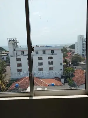Mount Lavinia, Furnished (Long/Short Term) Apartment For Rent (NZM1114