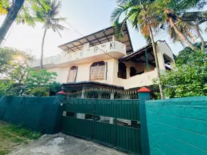(AFA24) 10 Perch 2-Storey House for Sale – Mount Lavinia, Galle Road