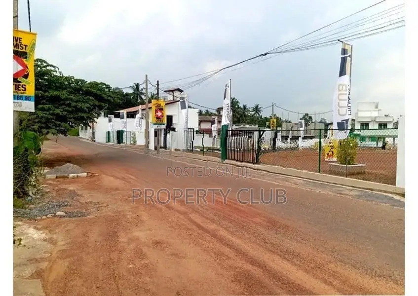 Land for Sale in Hokandara