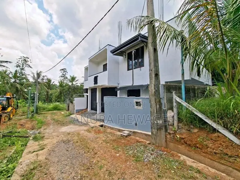 Brand new House for Sale Homagama, Pitipana. (ID : HMGA007)