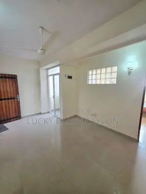 Mount Lavinia, Furnished (Long/Short Term) Apartment For Rent (NZM1114