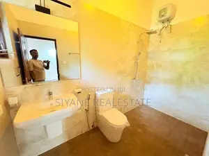 Brand New Luxury House Sale in Battaramulla