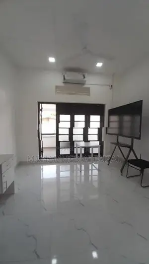 Warehouse For Rent in Jawattha Road Colombo.07