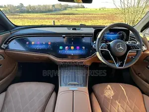 Mercedes Benz E300 E300e plug in 2026