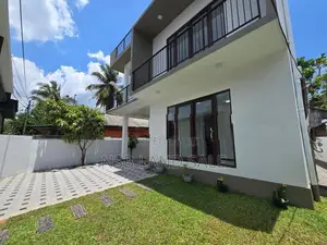 Brand New Super Luxury House for Sale Kottawa