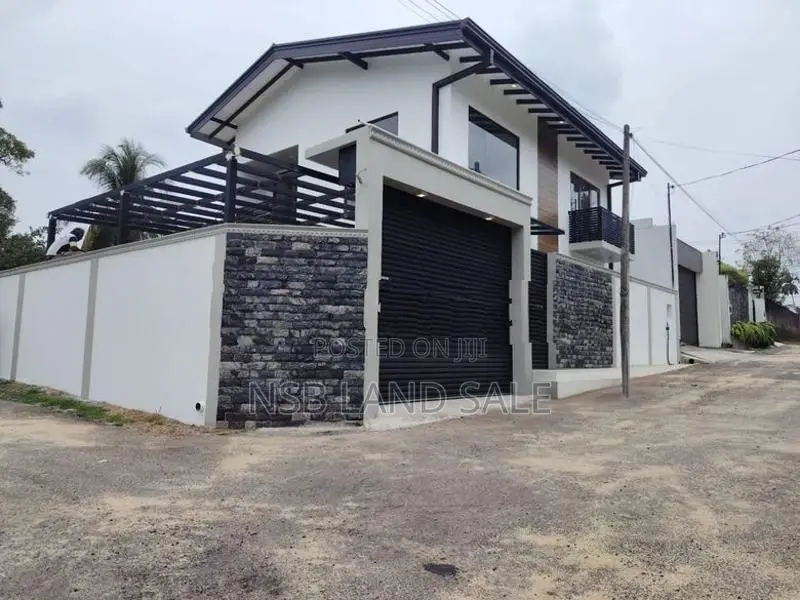 Brand New Two Story House for Sale in Athurugiriya