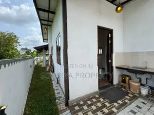 Spacious Brand New House for Sale Piliyandala