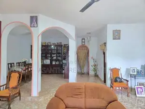 02 Story House With 10 P Sale At Rathmalana