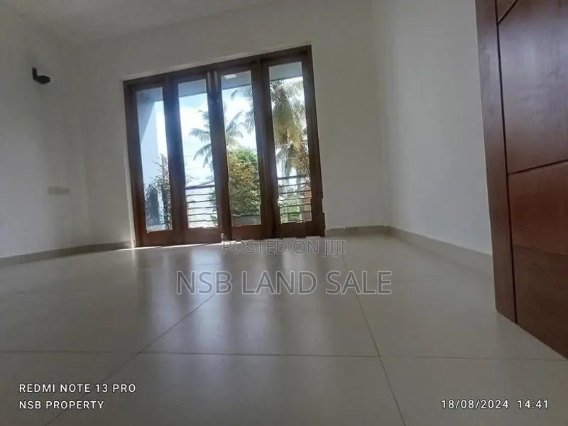 Brand New Super Luxury House for Sale in Kottawa City
