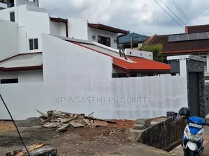 Malabe City Luxury Hosue for Sale