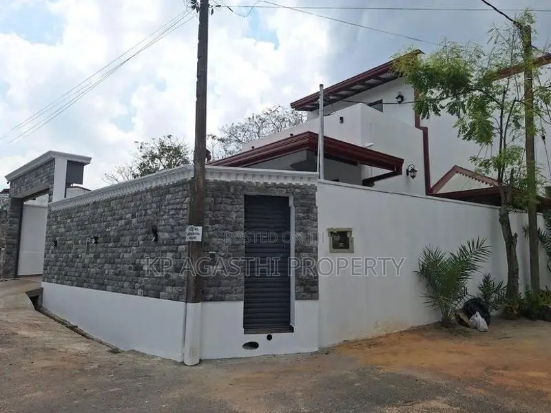 3st Brand new luxury house for sale in malabe