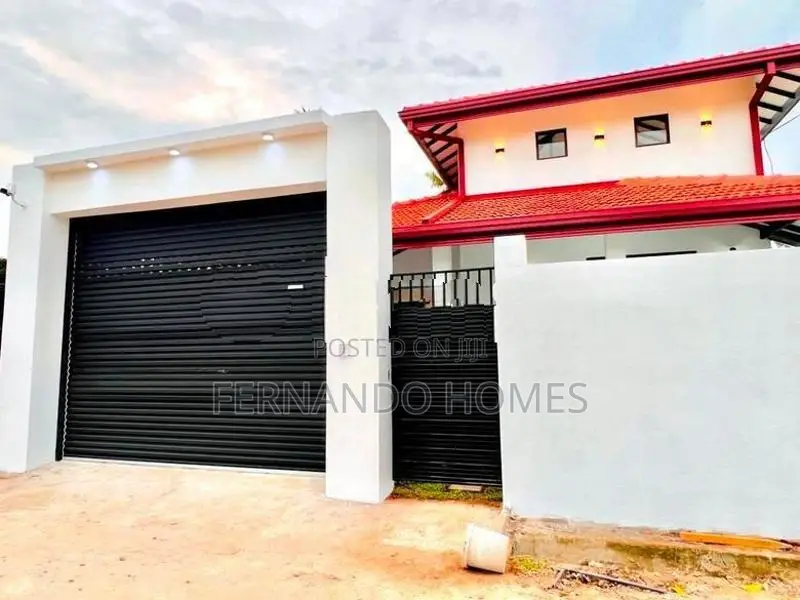 Good Living Single Story Completed House Sale Negombo Katuwapitiya Are