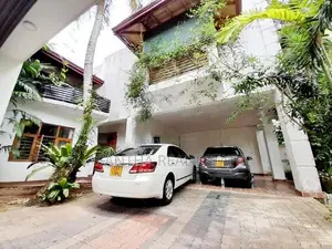 (AFA49) 03 Storey Luxury House with 22P Sale in koswatha Nawala