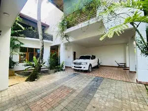 (AFA56) 03 Storey Luxury House with 22P Sale in Koswaththa Nawala